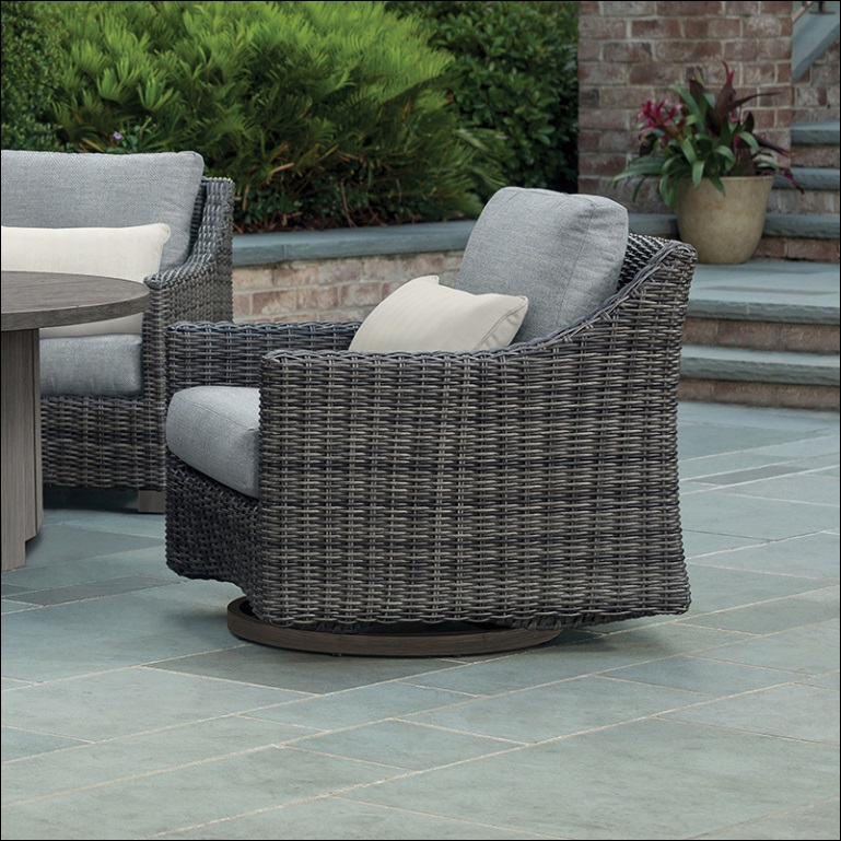 Avallon Club Swivel Glider