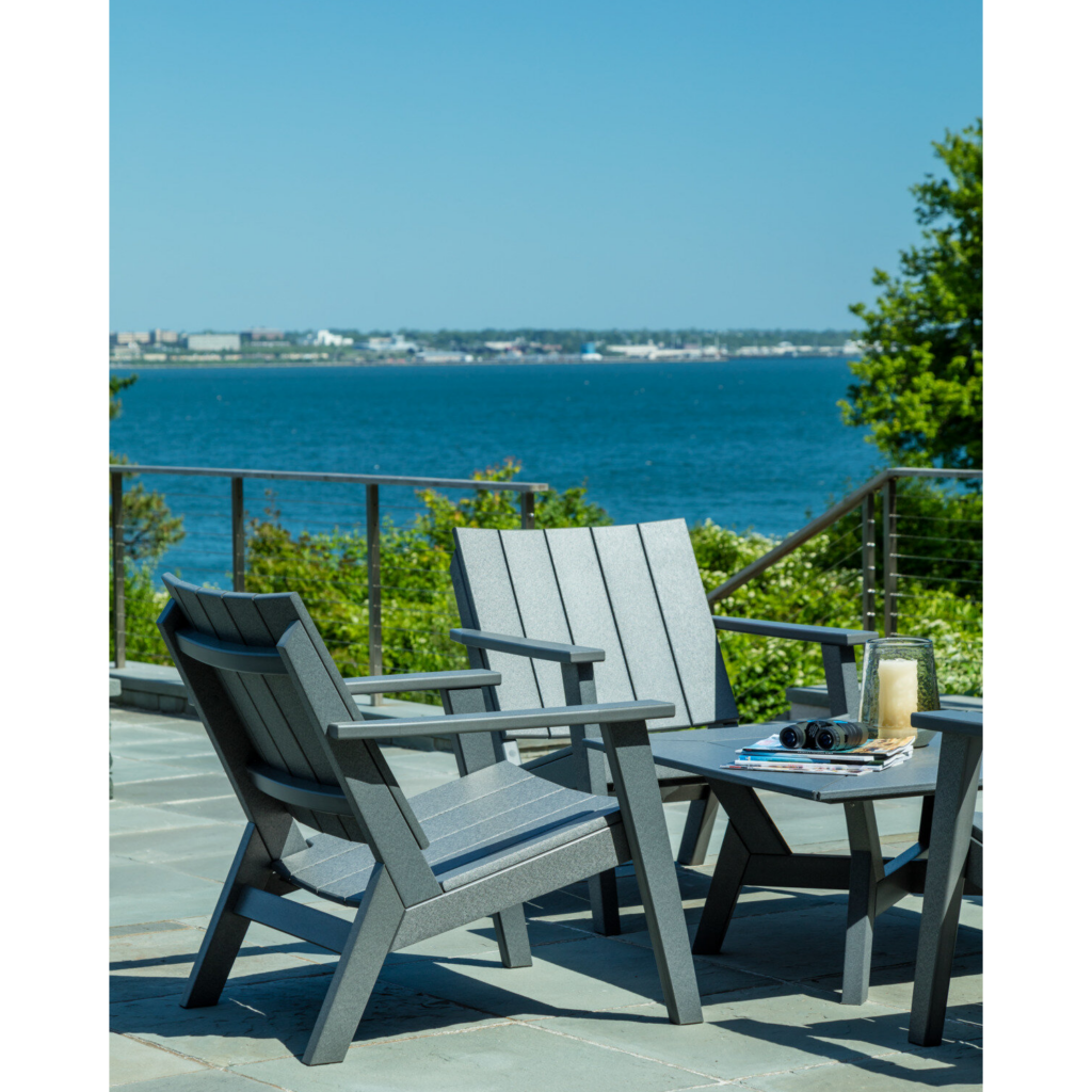 MAD Chat Chair (289)