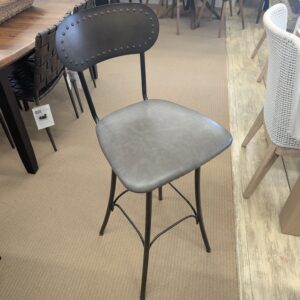Harley Bar Stool with Anddus Seat
