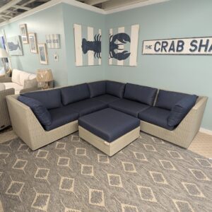 Westport Wicker Sectional w/Ottoman