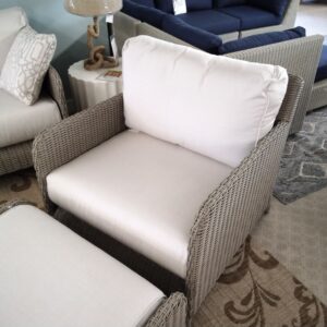 Manhattan Club Chair