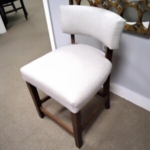 Victoria Counter Stool